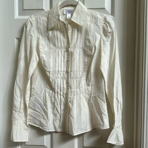 NWT Loft blouse in off white color size 0